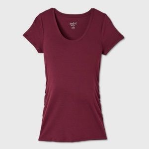 Burgundy maternity tshirt